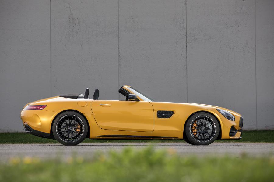  Mercedes-AMG GT C Roadster (R190) 2017 года  (WW) (фото 2 из 16)